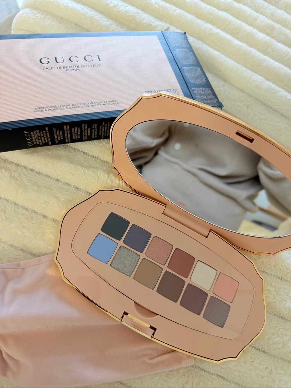 Gucci Palette Beauté des Yeux Floral 01 12-Shade Eyeshadow Palette w/ Pouch